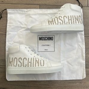 New-Moschino Shoes Logo Leather High-Top Sneaker Athletic Size 37 (US 6.5/7)
